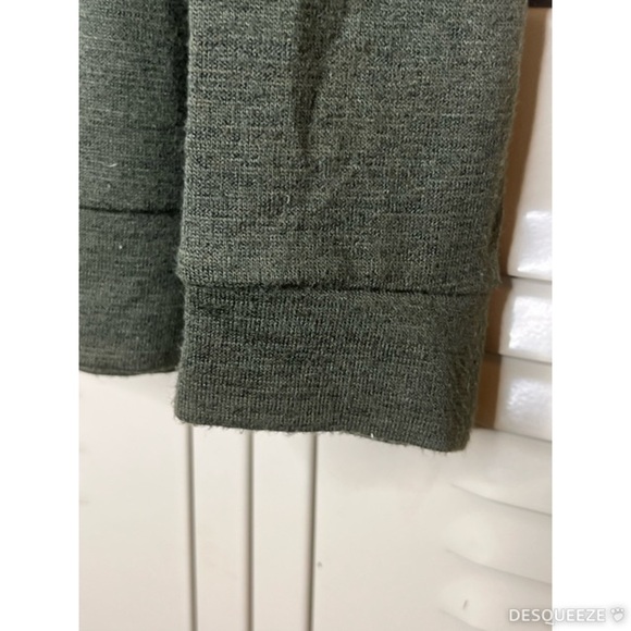 Market & Spruce Stitch Fix Mely Single Cold Shoulder Knit Top Size Medium - Picture 5 of 8